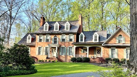 Huge American home in Maryland, near Washington DC, which the Edmonds family from Norfolk have renovated
