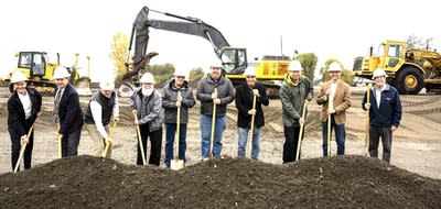 Canature Kitchen ( Lynden ) Groundbreaking Ceremony (CNW Group/Alliance Freeze Dry Group)