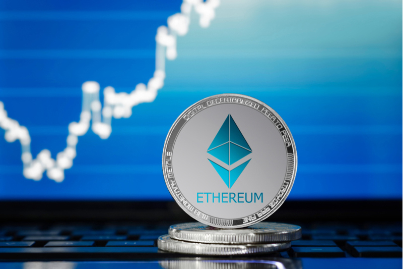 Analyst Warns Ethereum Could Tumble 65% From Its Current Level, Why He Sees More Downside