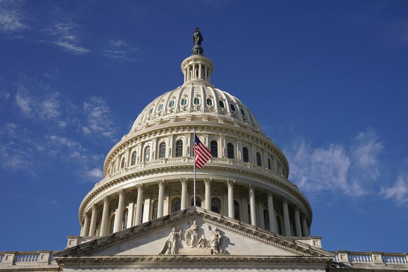 U.S. House advances $1.66 trillion funding bill as deadline nears