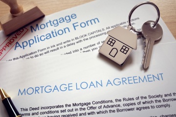 Biggest bank in mortgage market steps back from providing home loans to everyone