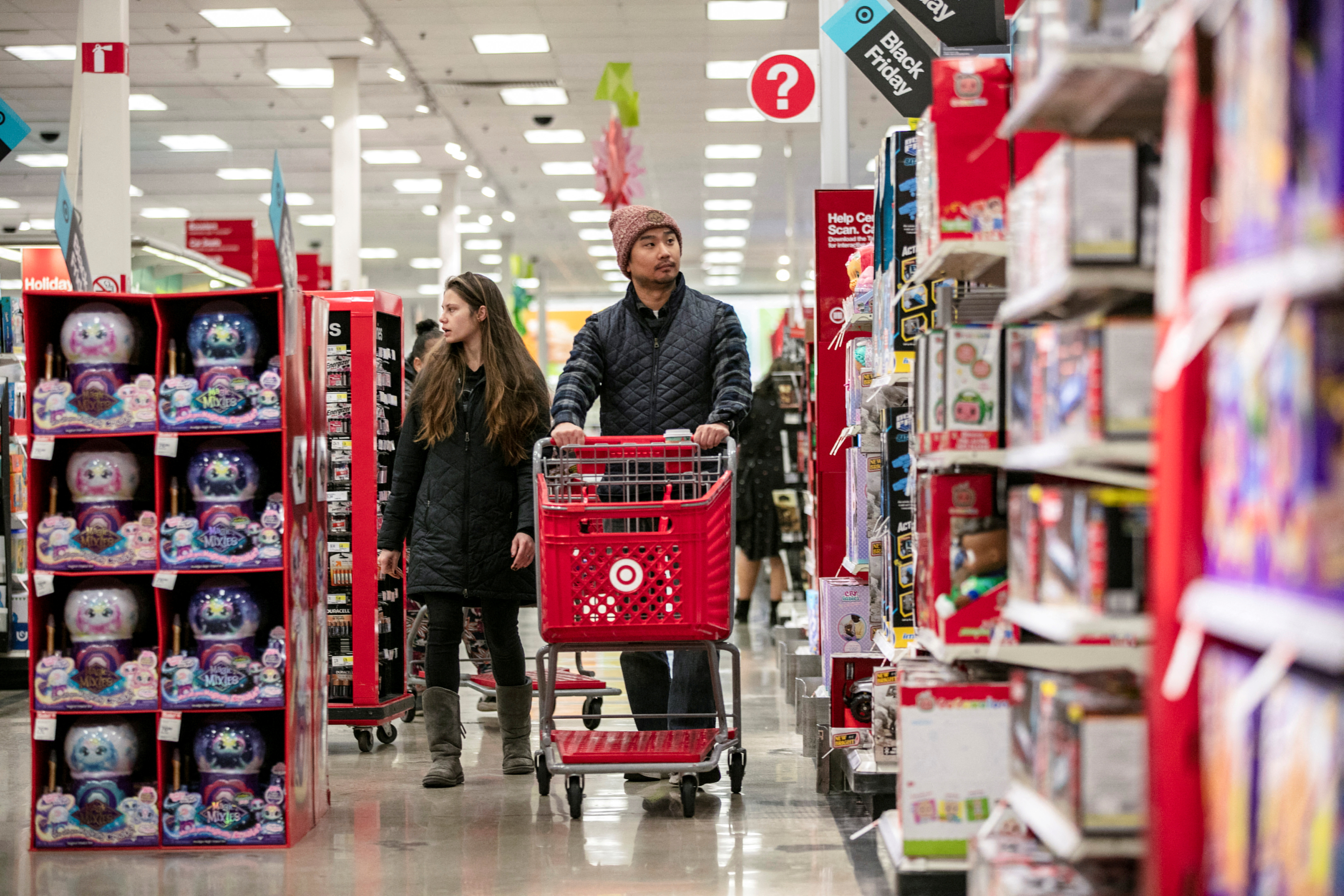 Shoppers during Black Friday sales in Chicago