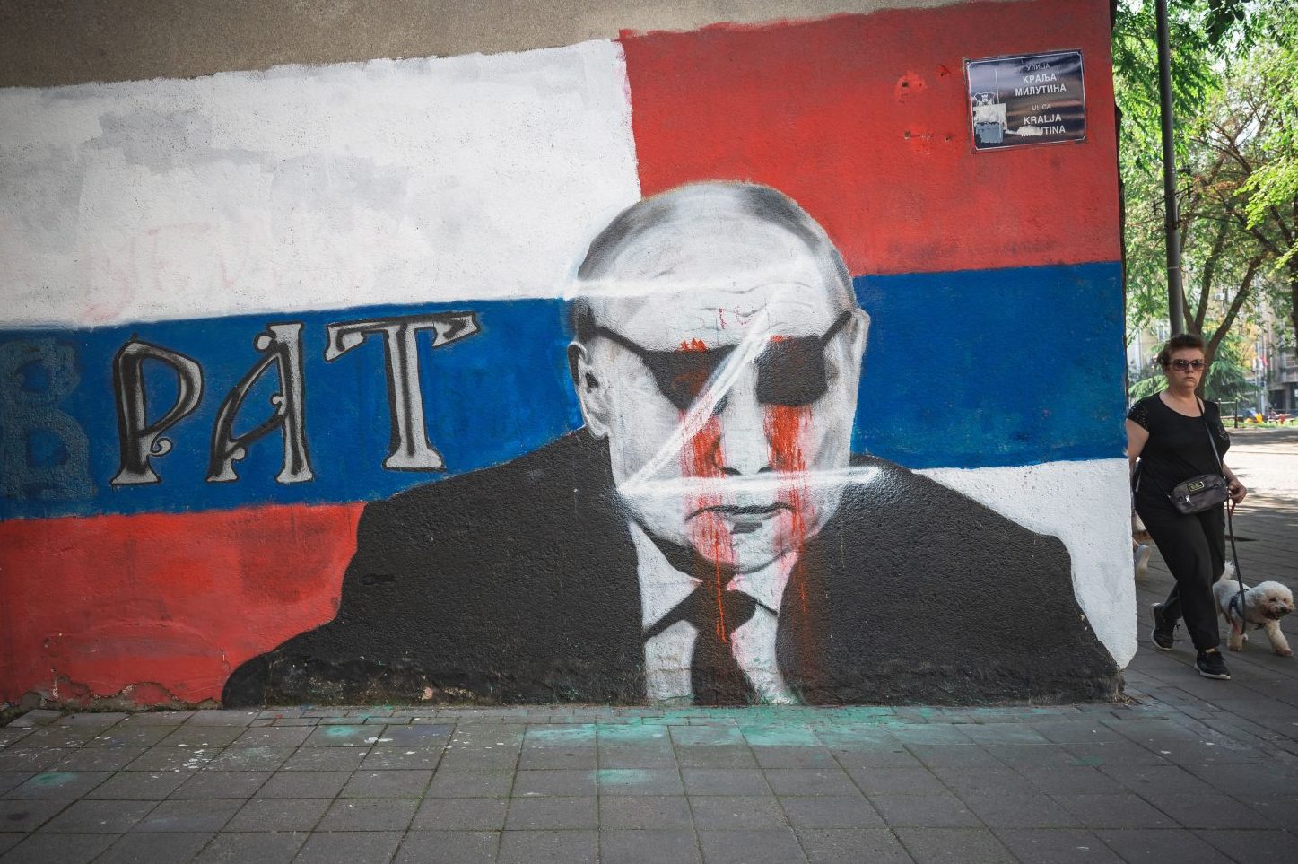 Putin mural in Serbia