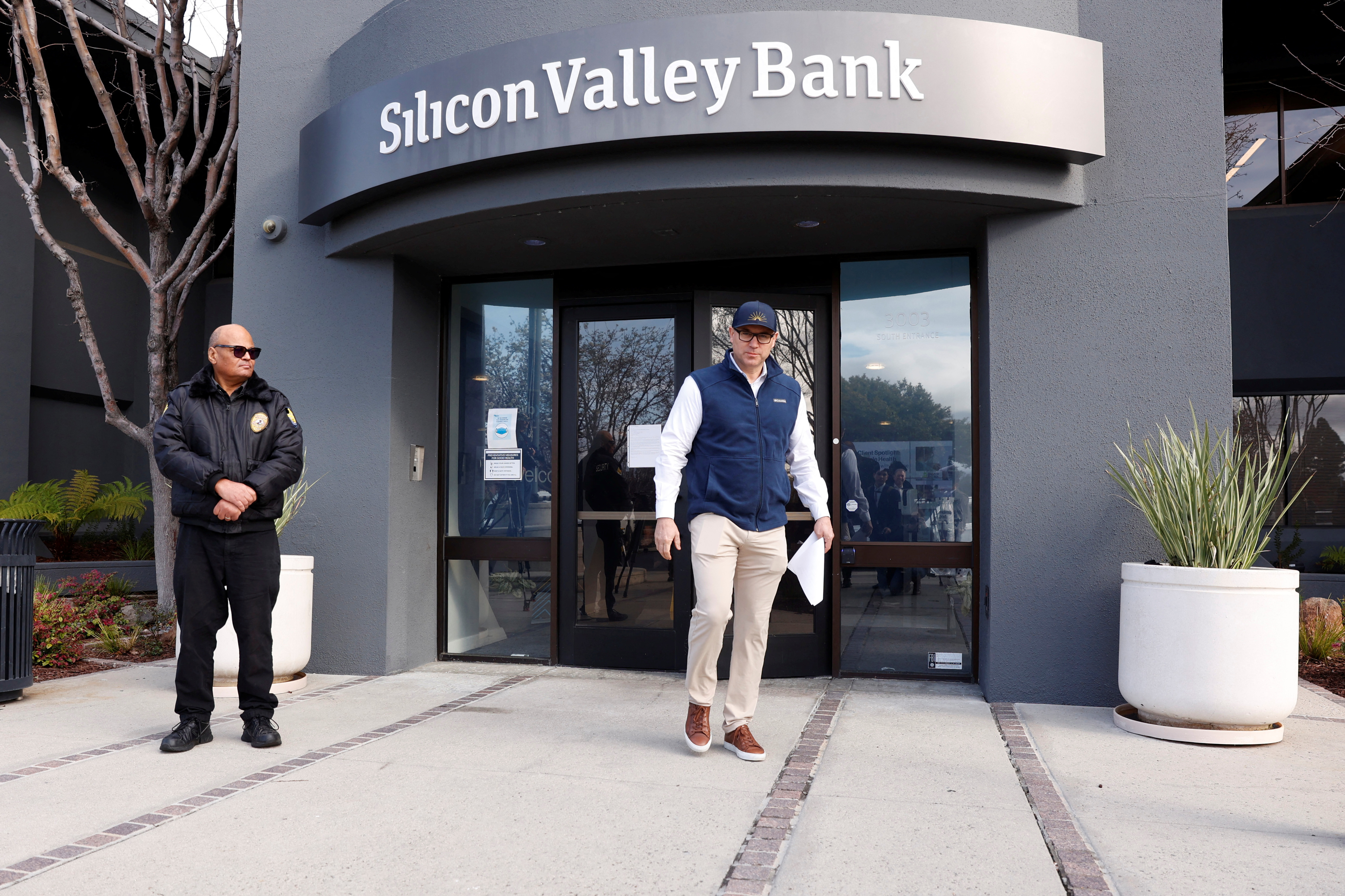 Silicon Valley Bank branch in Santa Clara, CA