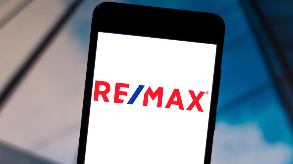RE/MAX logo on cell phone