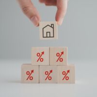Mortgage rates ‘largely unchanged’ in better news for homemovers – Rightmove