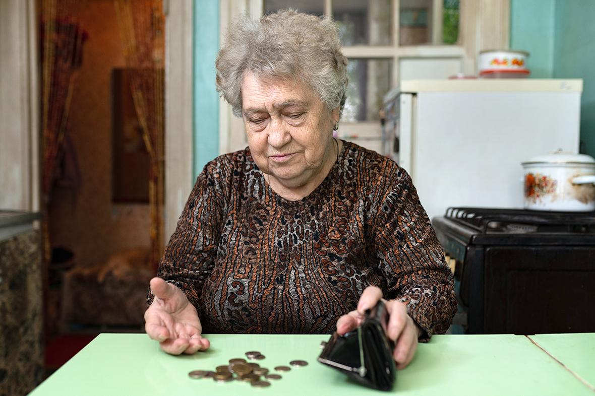 Pre-1962 born pensioners are being pushed to the lower end of the poverty level. Photo: Shutterstock.com