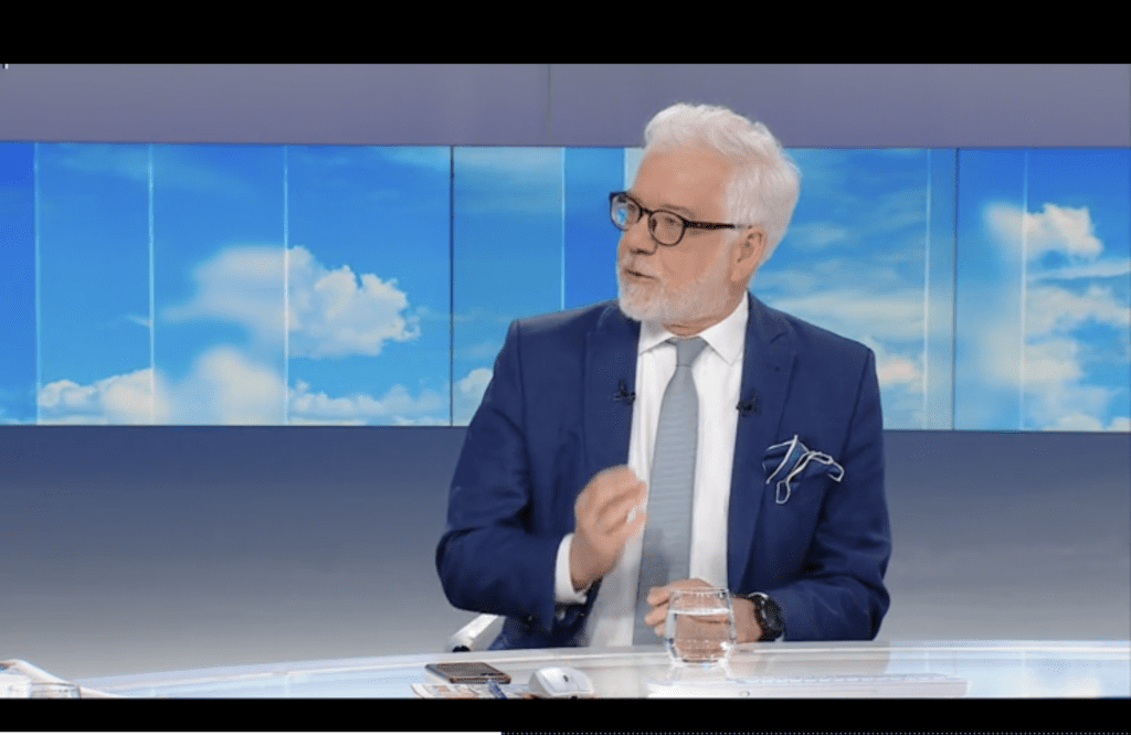 Ukraine in EU. Jacek Czaputowicz in Polsat News calls PiS governmnet hyenas and jackals