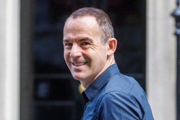 Martin Lewis' MSE reveals easy trick to get up to £2k in free cash from banks