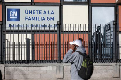 General Motors (GM) recruiting center in San Luis Potosí, Mexico.