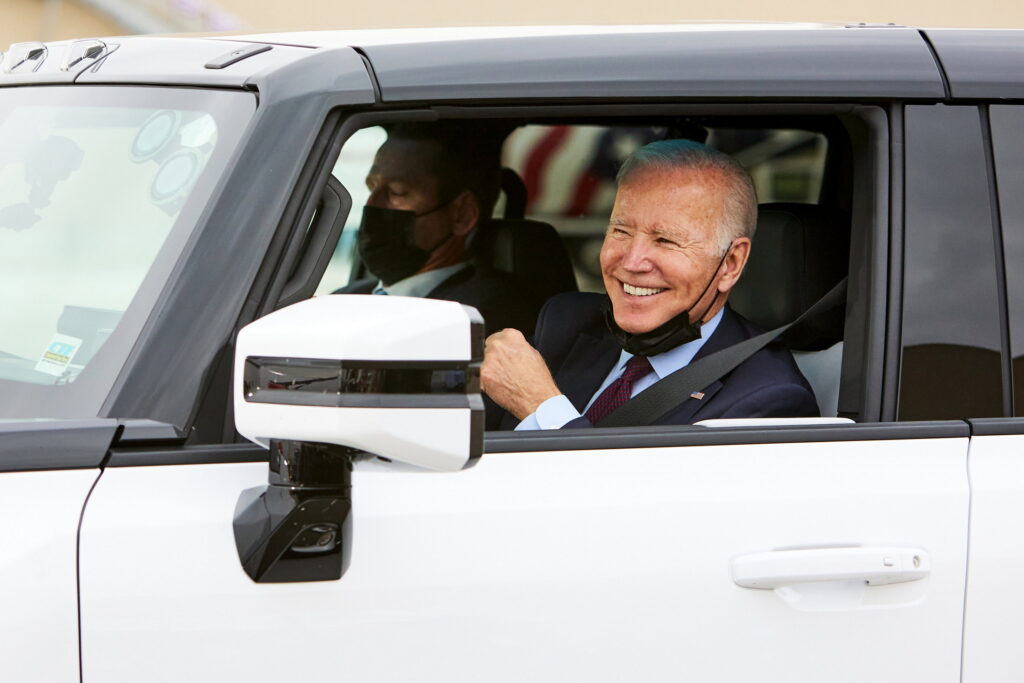  U.S. Senate Overturns Biden’s ‘Buy America’ Waiver For EV Chargers