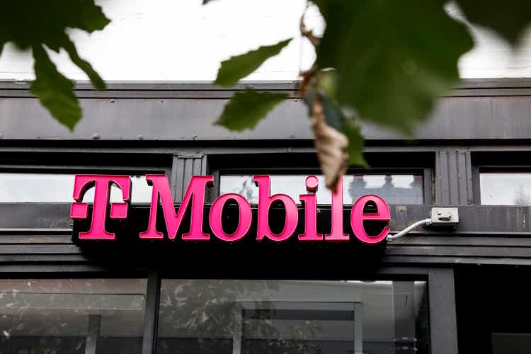 T-Mobile Plans To Lay Off Seven Percent Of Workforce Amid Heavy Competition