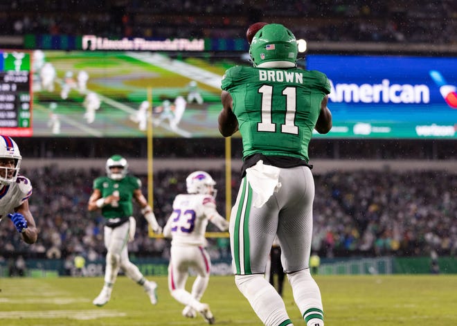 Nov 26, 2023; Philadelphia, Pennsylvania, USA; Philadelphia Eagles wide receiver A.J. Brown (11) makes a touchdown catch against the Buffalo Bills during the third quarter at Lincoln Financial Field. Mandatory Credit: Bill Streicher-USA TODAY Sports