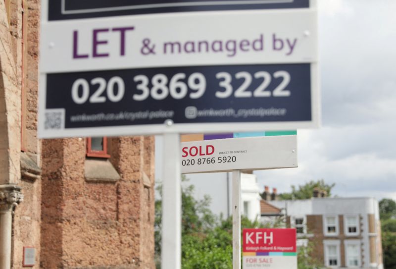Lower UK mortgage rates ease slowdown in housing sector: RICS