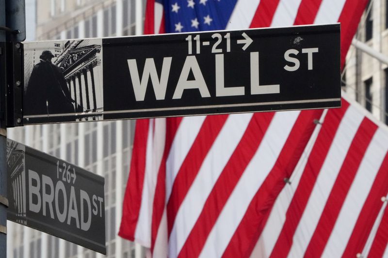 U.S. shares higher at close of trade; Dow Jones Industrial Average up 0.64%