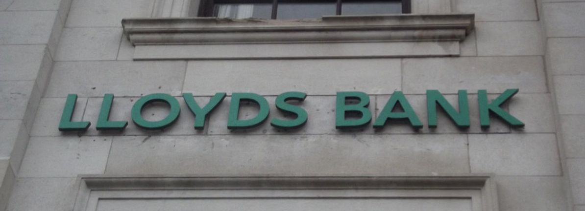 Analysts Are Updating Their Lloyds Banking Group plc (LON:LLOY ...