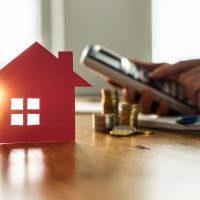 UK’s housing value dips to £8.7trn – Savills