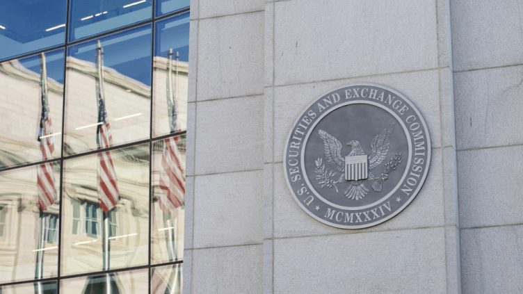 US Senators Urge Gensler To Halt Crypto ETF Approvals, Citing “Enormous Risks”