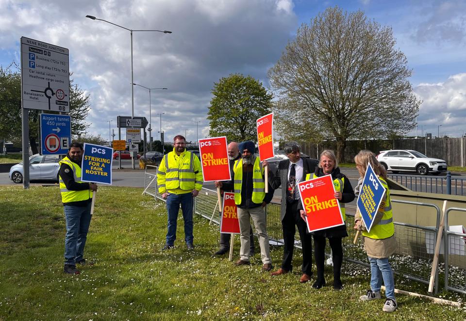 Members of the Public and Commercial Services Union on the picket line at Heathrow Airport as more than 300 of PCS members are taking part in industrial action after launching a four-day strike in a dispute over working conditions. Picture date: Monday April 29, 2024.
