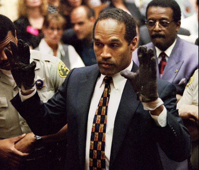 Experts say O.J. Simpson's 1995 murder trial, where he was acquitted of murdering his wife Nicole Simpson and her friend Ron Goldman, set back the case for cameras in the courtroom.