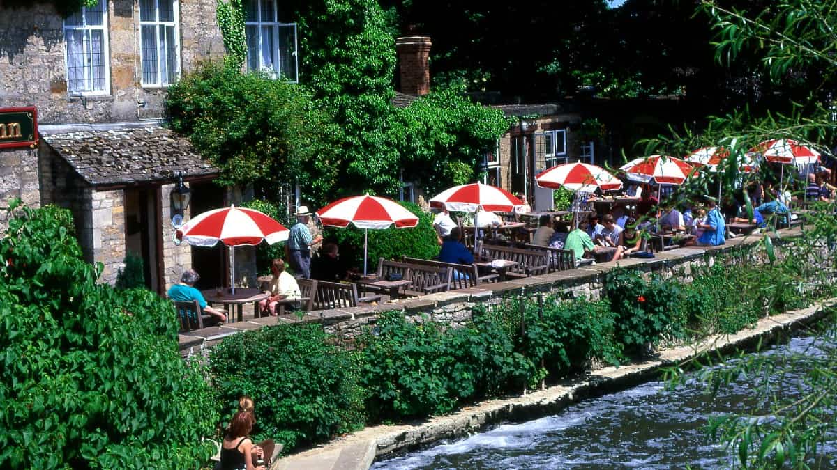 The Troat Inn on River Cherwell in Oxford. England