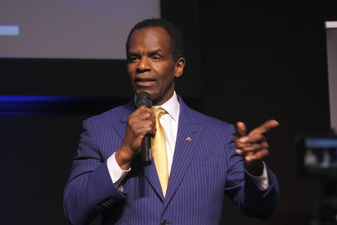 Chuck Smith speaks to the audience during a U.S. Senate candidate forum in Staunton on May 17. Four out of the five Republican candidates in the primary attended the forum which was held at the Victory Worship Center. The fifth candidate, Hung Cao, did not attend.