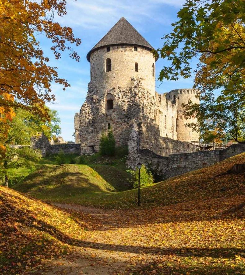 latvia castle