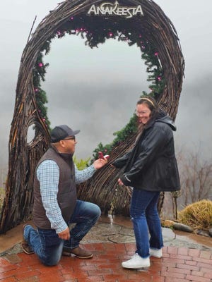 Eduardo Rosales proposed to Kimberly Waldrop on a cold, rainy winter day atop Tennessee's Anakeesta Mountain last December.